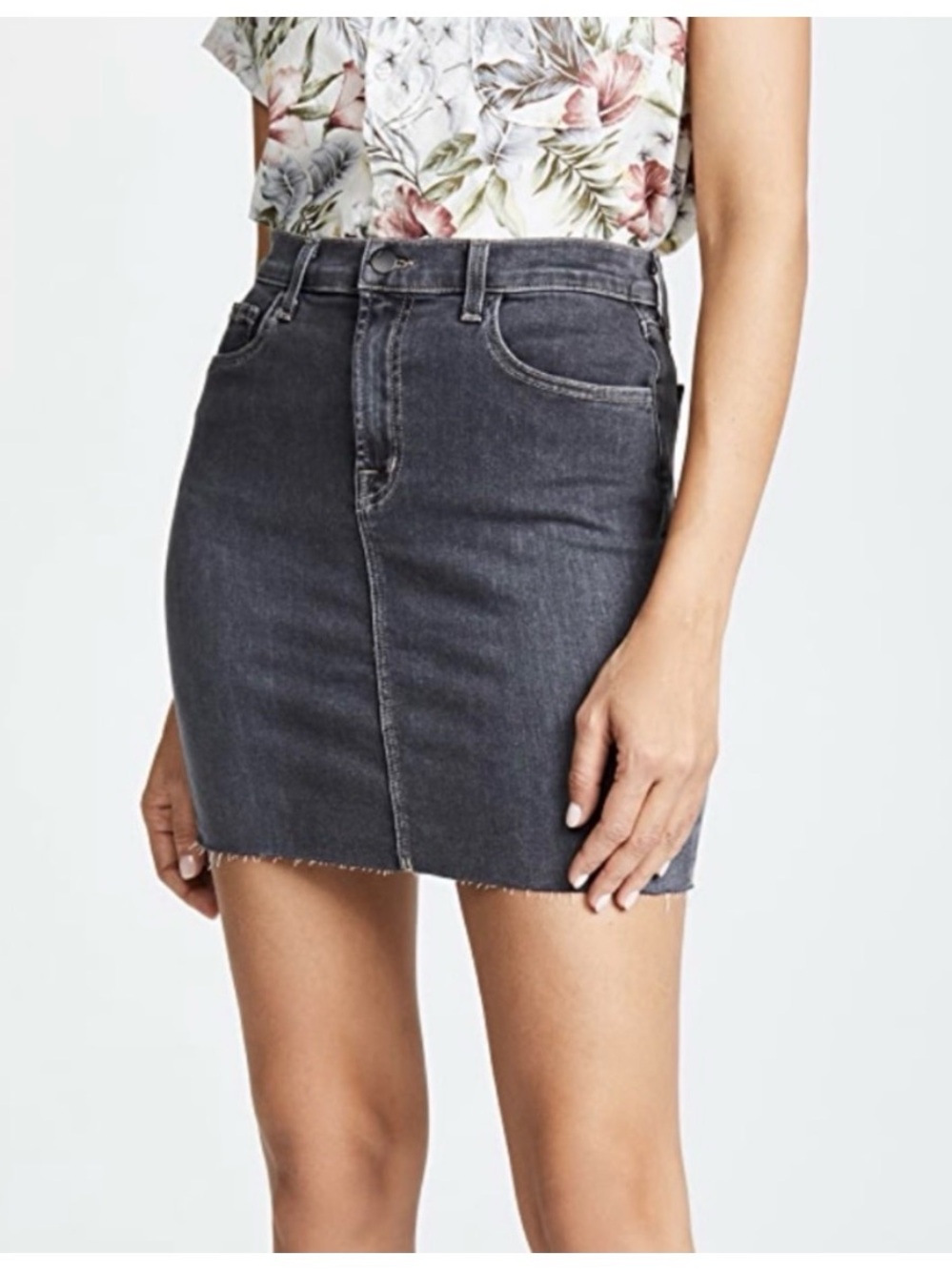 J Brand Obscura Faded Black Lyla Denim Mini Skirt Size 27